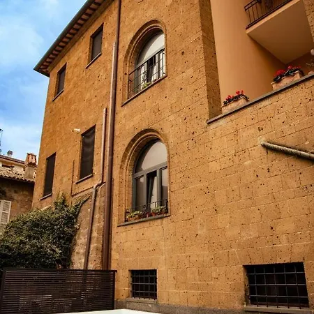Palazzo Misciattelli - Osa Luxury Апартаменты *